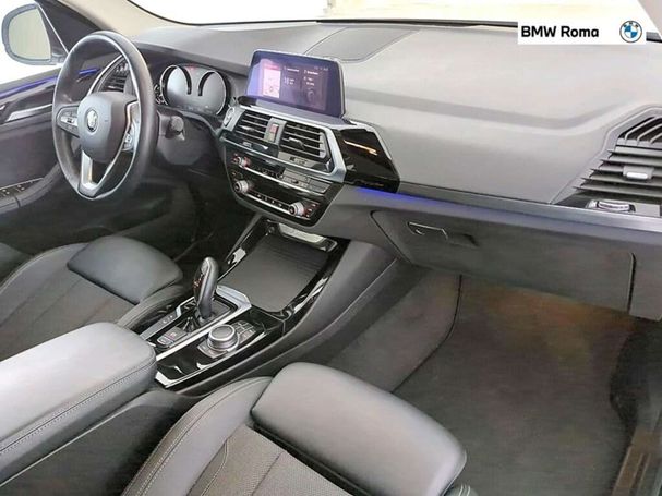 BMW X3 xDrive20i xLine 135 kW image number 11