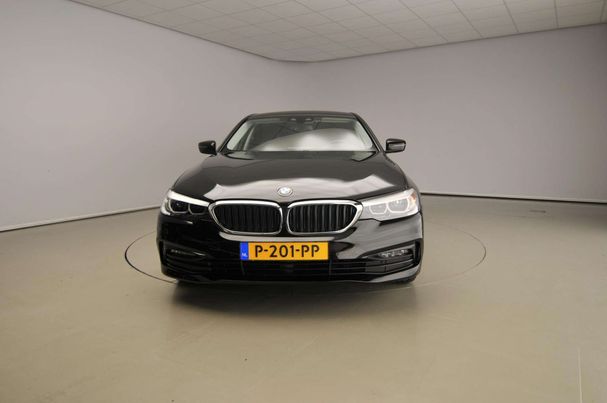 BMW 530 e 185 kW image number 2