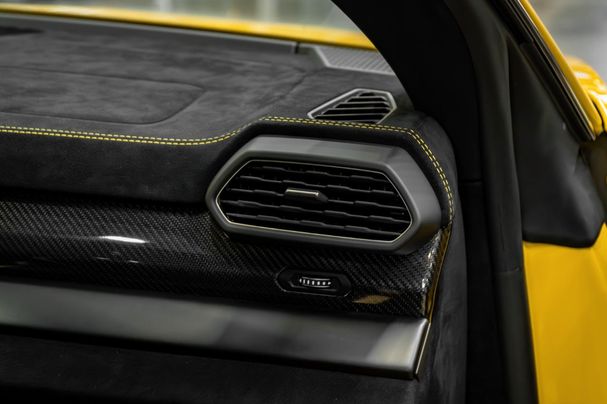 Lamborghini Urus Performante 490 kW image number 23