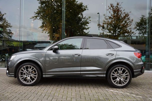 Audi Q3 45 TFSIe Sportback 180 kW image number 3