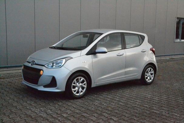 Hyundai i10 1.2 Passion 64 kW image number 2