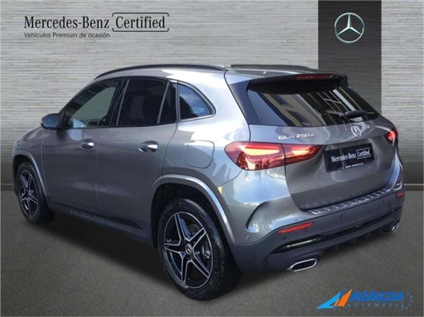 Mercedes-Benz GLA 250 e 160 kW image number 4