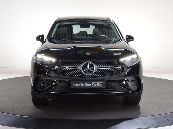 Mercedes-Benz GLC 300 e AMG Line 4Matic 230 kW image number 2