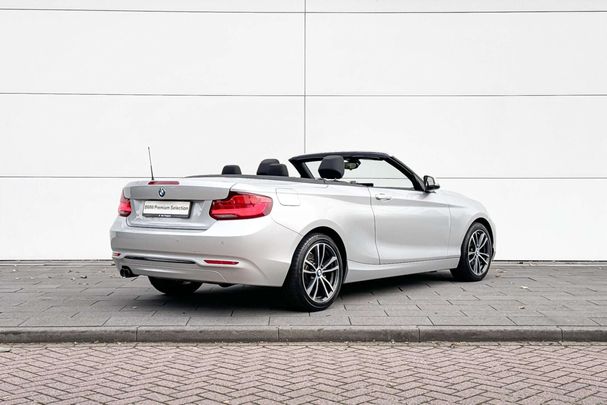 BMW 220i Cabrio 135 kW image number 3