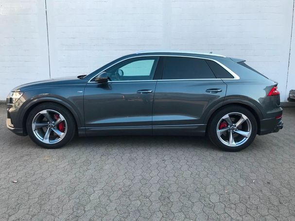 Audi Q8 50 TDI quattro S-line 210 kW image number 12