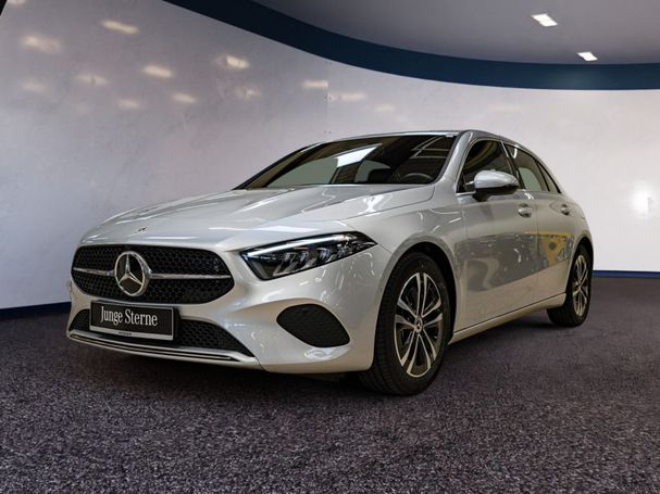 Mercedes-Benz A 180 100 kW image number 1