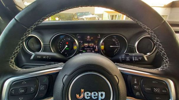 Jeep Wrangler 4xe PHEV 279 kW image number 9