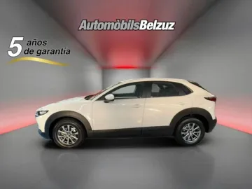 Car image 21