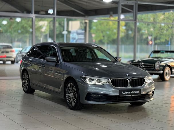 BMW 530d Touring Sport Line xDrive 195 kW image number 2