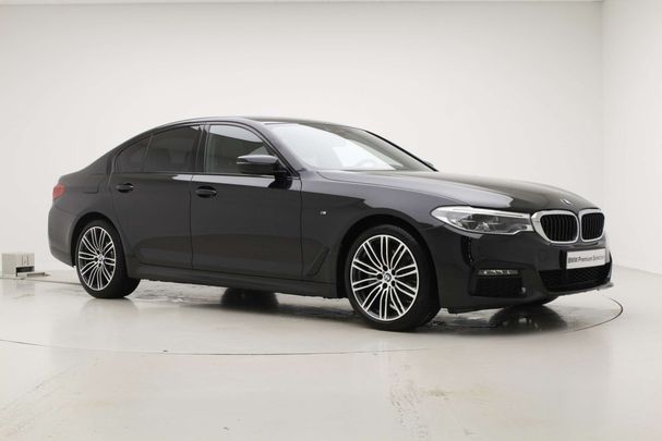 BMW 520i 135 kW image number 2