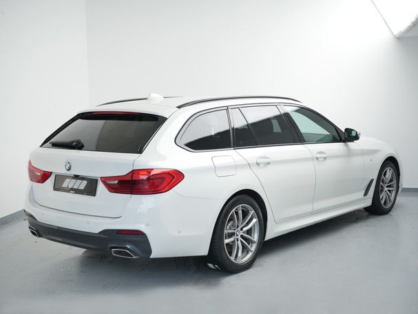 BMW 520d Touring xDrive 140 kW image number 3