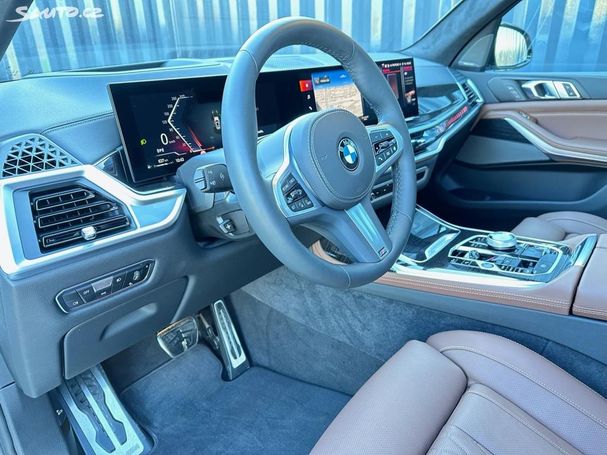 BMW X7 M xDrive 250 kW image number 10