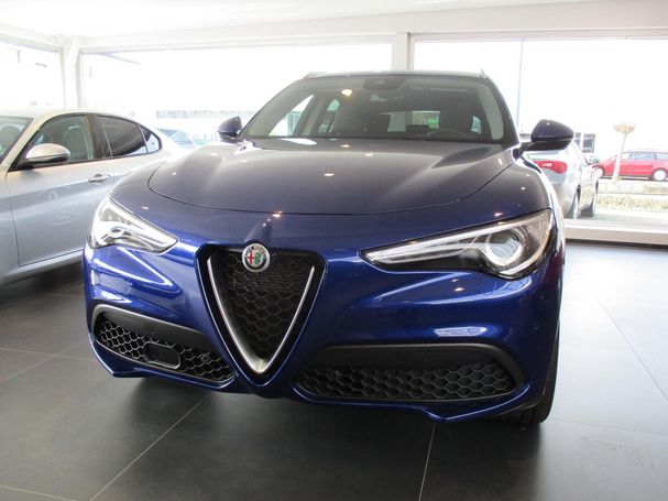 Alfa Romeo Stelvio 2.0 Turbo 16V AT8-Q4 Lusso 206 kW image number 2