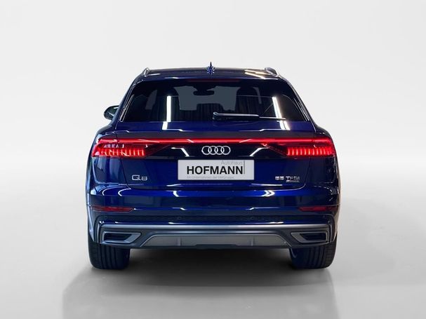 Audi Q8 55 TFSI S-line 250 kW image number 3