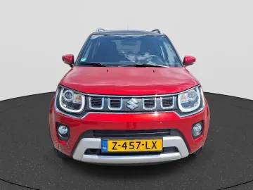 Car image 4
