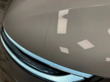 Car image 37