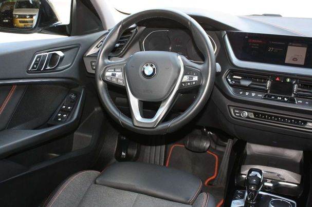 BMW 118d 110 kW image number 1