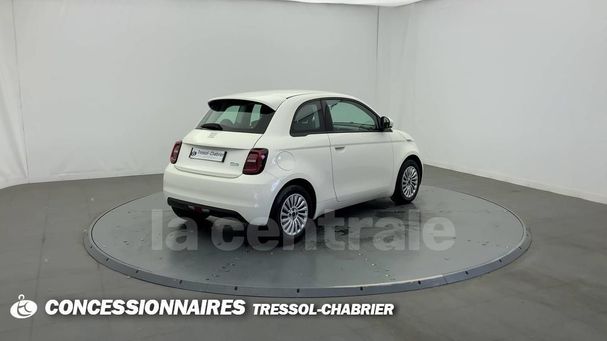 Fiat 500 e 88 kW image number 16