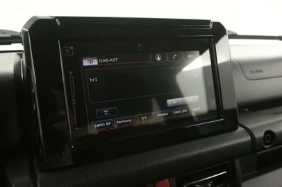 Car image 14