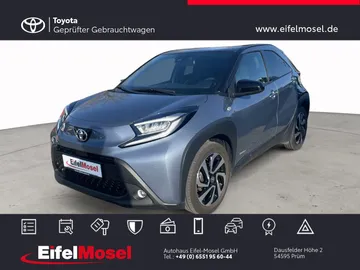 Car image 1