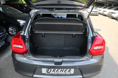 Car image 24