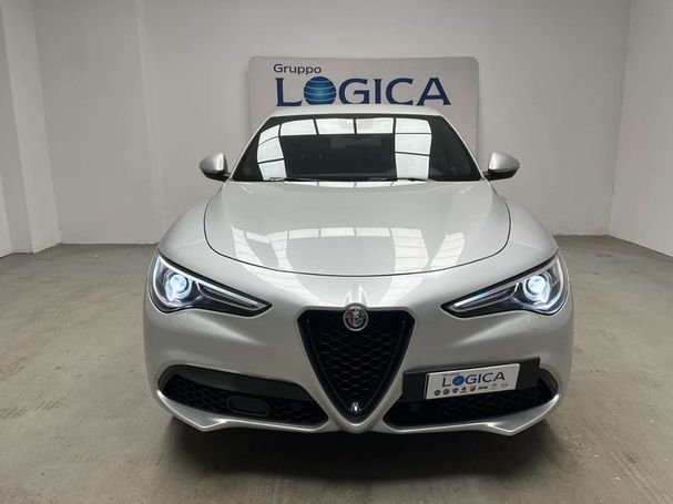 Alfa Romeo Stelvio 2.2 Q4 154 kW image number 2