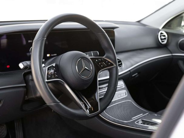 Mercedes-Benz E 300 de T 225 kW image number 21