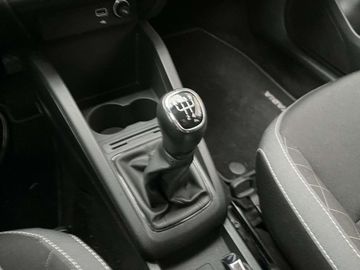 Car image 22