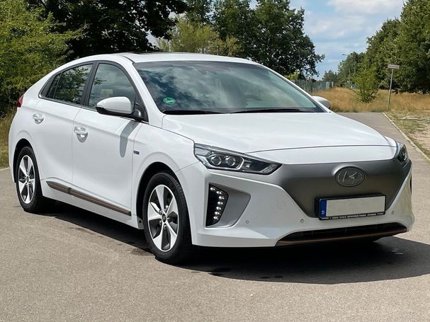 Hyundai Ioniq Elektro Premium 88 kW image number 2