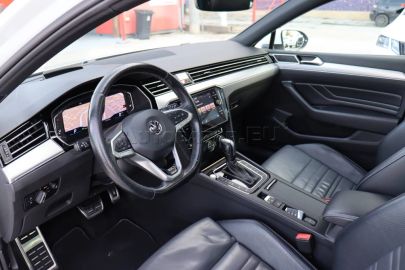 Car image 36