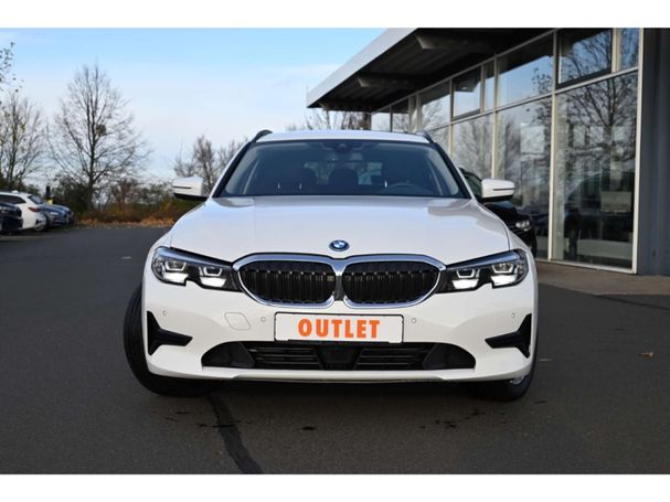 BMW 330 Touring 185 kW image number 3