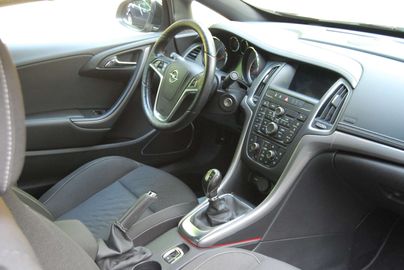 Car image 22