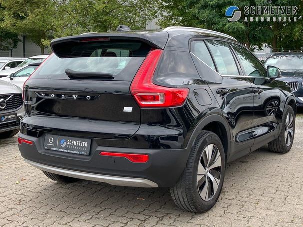 Volvo XC40 R T4 155 kW image number 2