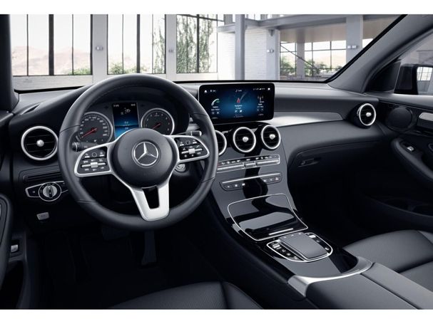 Mercedes-Benz GLC 300 e 235 kW image number 2