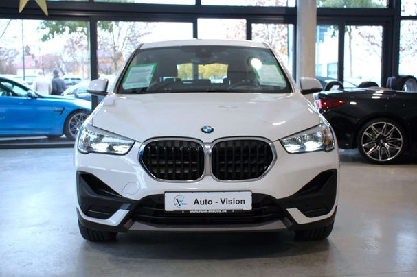 BMW X1 25e xDrive 162 kW image number 4