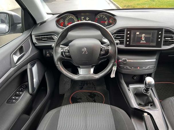 Peugeot 308 Active 1.2 96 kW image number 11