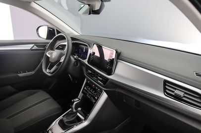 Car image 41