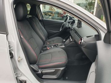 Car image 8