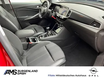 Car image 20