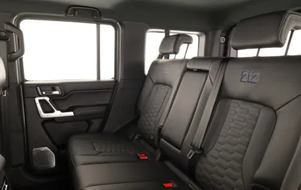 Car image 5