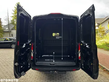 Car image 36