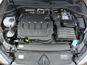 Car image 29