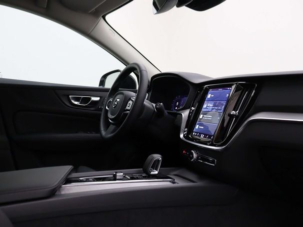 Volvo V60 B4 145 kW image number 38