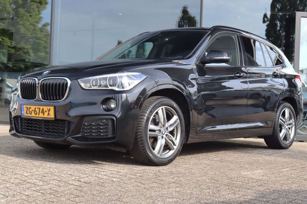 BMW X1 xDrive20i 141 kW image number 1