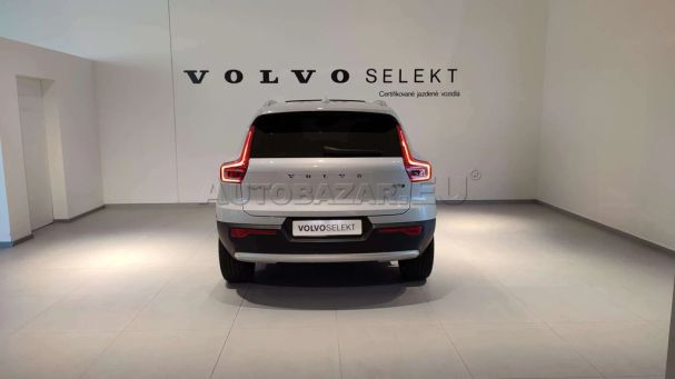 Volvo XC40 B5 AWD T8 184 kW image number 4