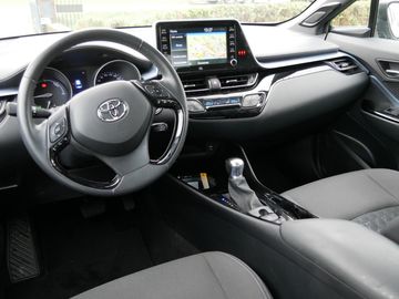 Car image 13