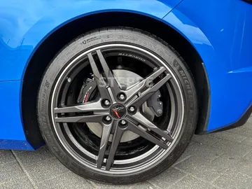 Car image 39