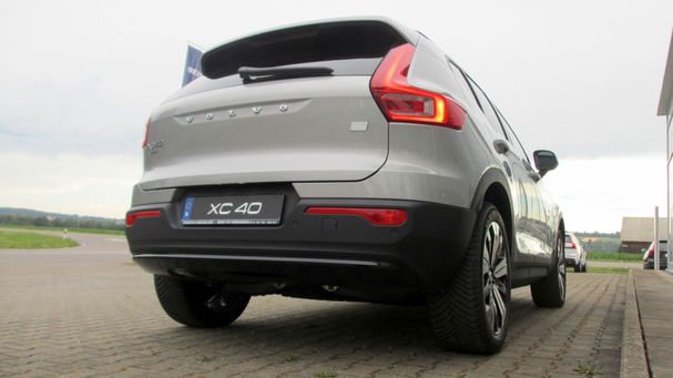 Volvo XC40 Recharge Ultimate 170 kW image number 12