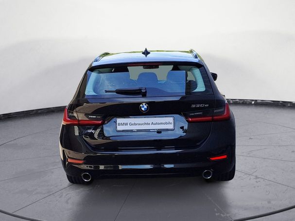 BMW 330 Touring Sport Line 185 kW image number 6