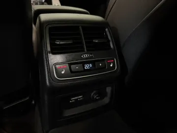 Car image 48